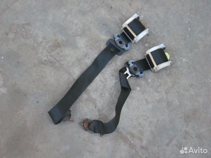 Ремень безопасности задний Opel Vectra B хэтчбек