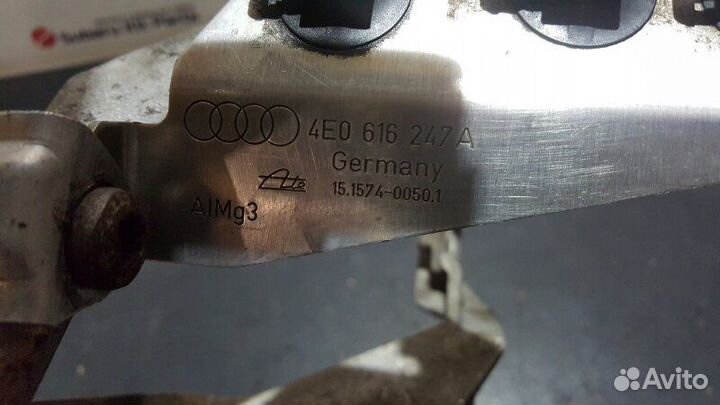 Кронштейн компрессора Audi S8 D3 BSM 2006