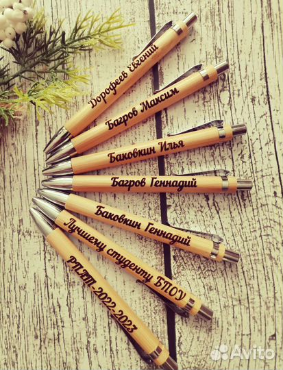 Именные ручки на 8 марта