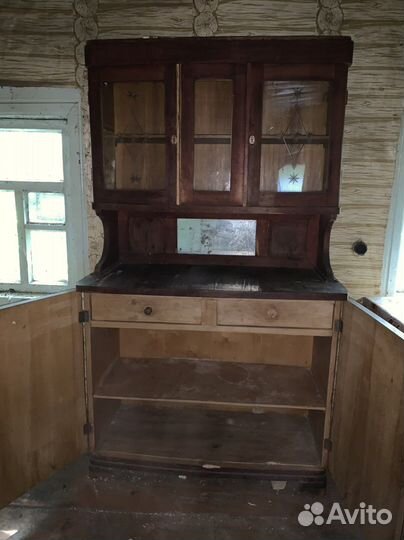 Старинный буфет