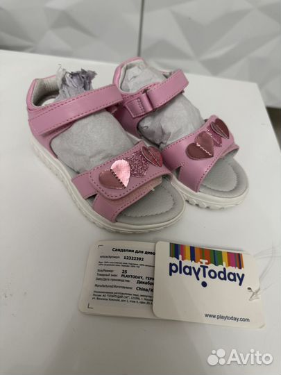 Сандалии для девочки
