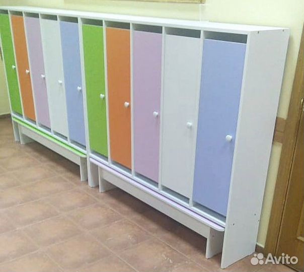 Детские шкафчики. Шкаф в раздевалку детского сада