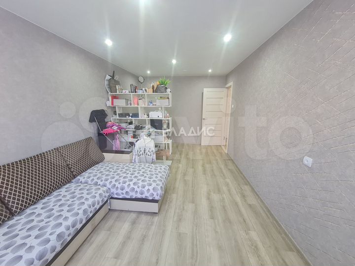 3-к. квартира, 67 м², 2/5 эт.