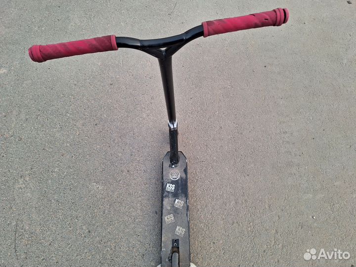 Трюковой самокат