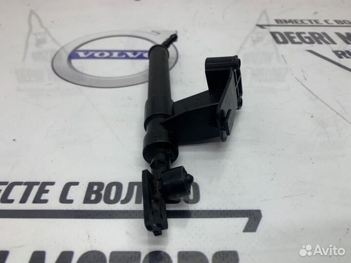 Форсунка омывателя фар левая Volvo V50 S40 07-2014