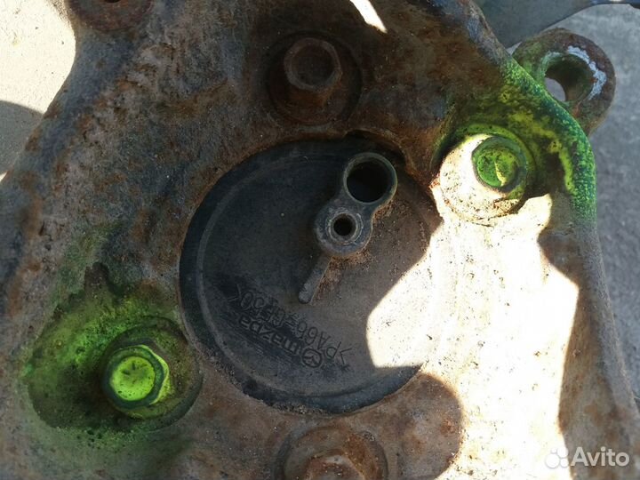 Кулак поворотный цапфа ступица mazda 6 gj зад