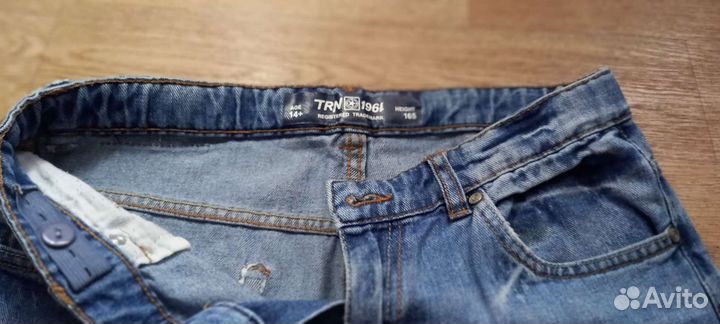Джинсовые шорты фирмы Terranova на рост 164 см