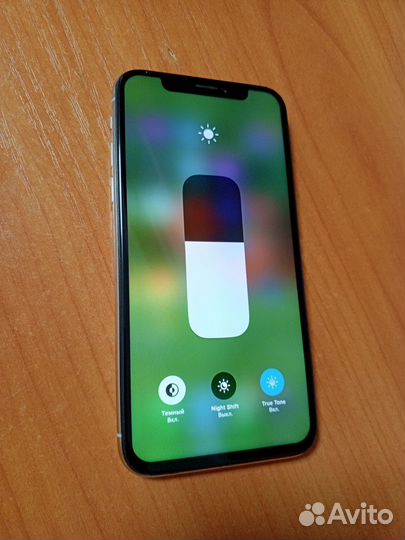 iPhone X, 64 ГБ