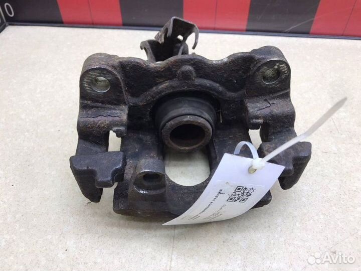 Суппорт задний левый Volkswagen Touareg 2002-2006