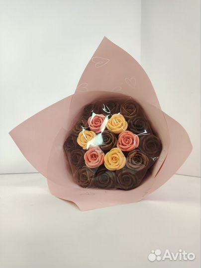 Шоколадные Розы - 19 шт в Букете