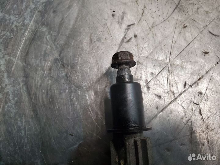 Voyager Caravan 00-08 Моторчик заднего дворника