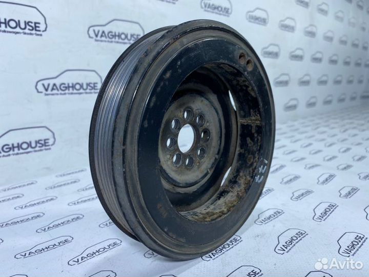 Шкив коленвала Audi A5 8T 3.2 cala 2008