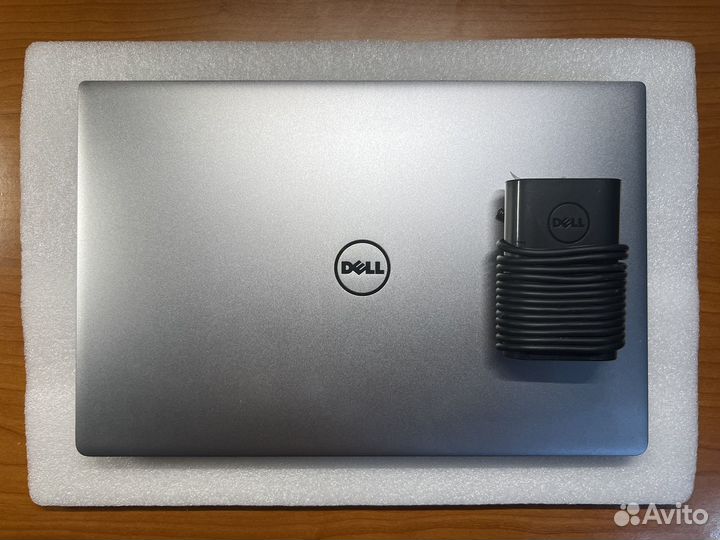 Ноутбук Dell xps 9360 QHD 13.3