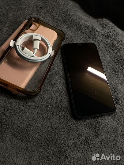 iPhone X, 64 ГБ