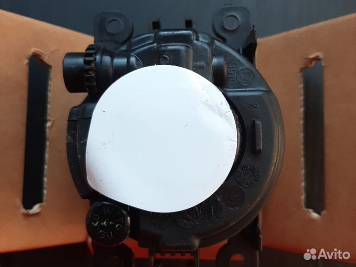 Противотуманка передняя