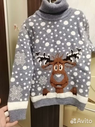 Свитер детский