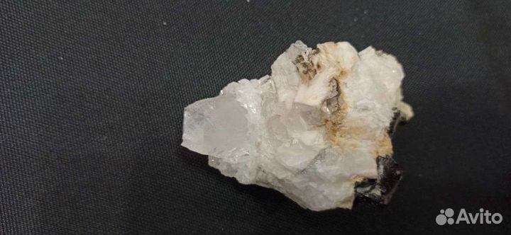 Флюорит с марматитом