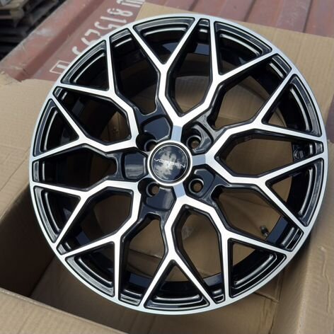 Литые диски Sakura wheels 181 7×R16 4×100