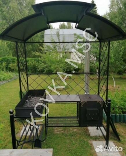 Мангал с крышей