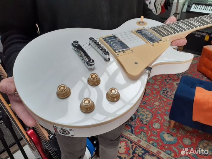 Электрогитара Les Paul