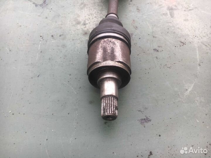 Привод шрус шруз левый вал skoda felicia 1.6 МКПП