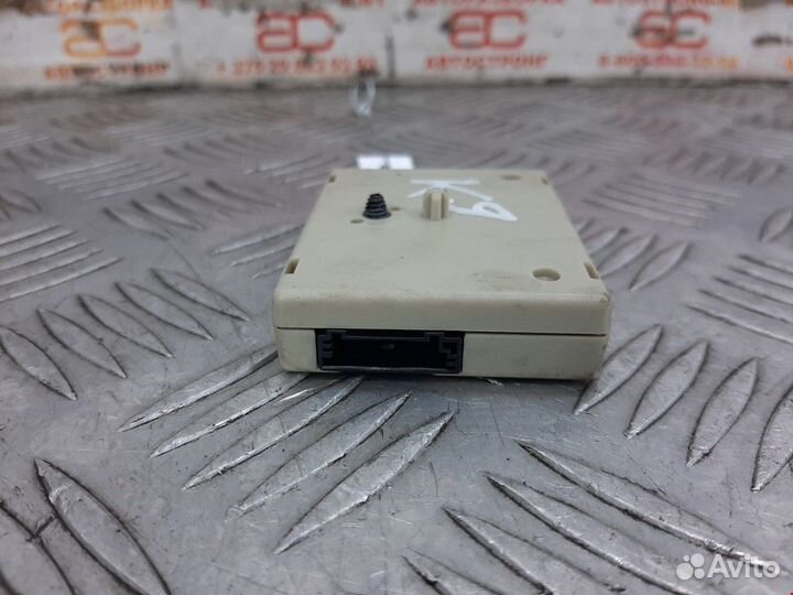 Антенна BMW 7 F01/F02 2012 65209261095