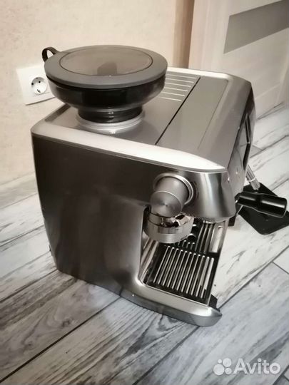 Кофемашина bork c807 кофейнаястанцияbork c805 c804