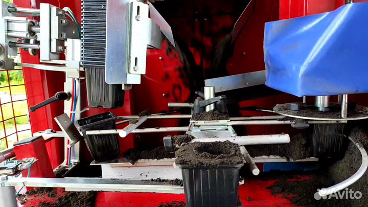 Машина для наполнения горшков грунтом