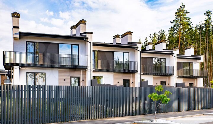 Таунхаус 83 м² на участке 1,5 сот.