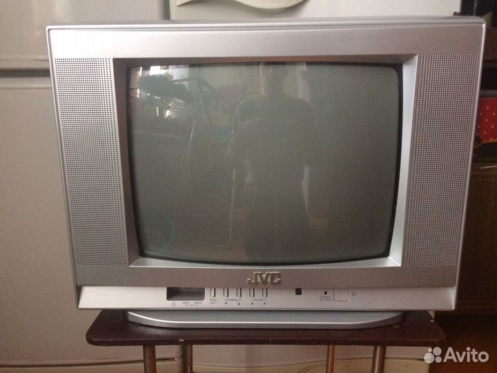 Телевизор JVC AV-1400UE