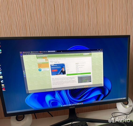 Монитор Samsung 31.5 U32J590UQI 4к