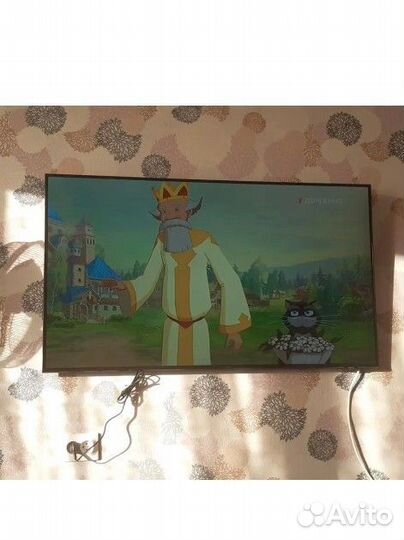 Телевизор на запчасти