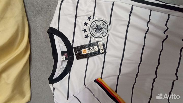 Детская футбольная форма