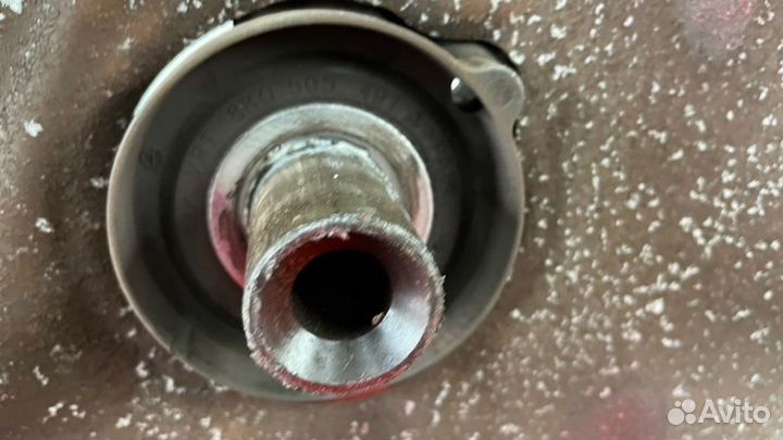 Ступица с кулаком в сборе задняя правая Audi A4 B8