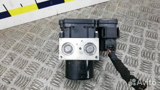 Блок ABS volvo V60 1 (95D11KW01)