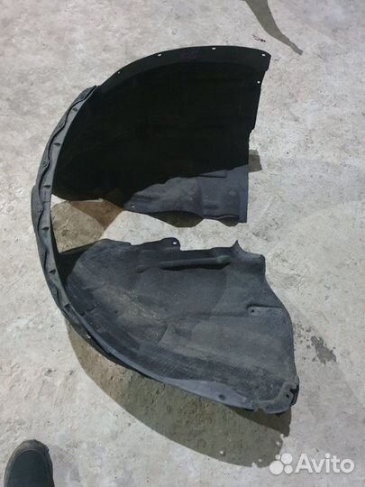 Подкрылок передний правый Volvo S60 B4164T