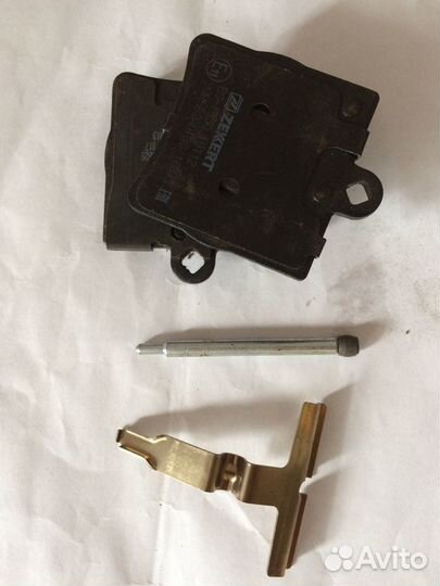 Колодки тормозный задние w210