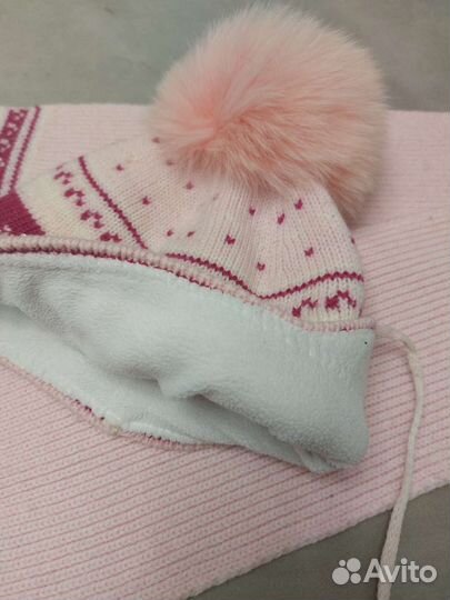 Комплект шапка и шарф для девочки