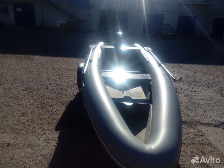 Лодка RIB winboat 460