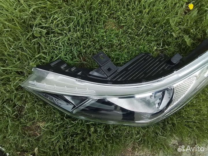 Фара на hyundai solaris 2020 2021