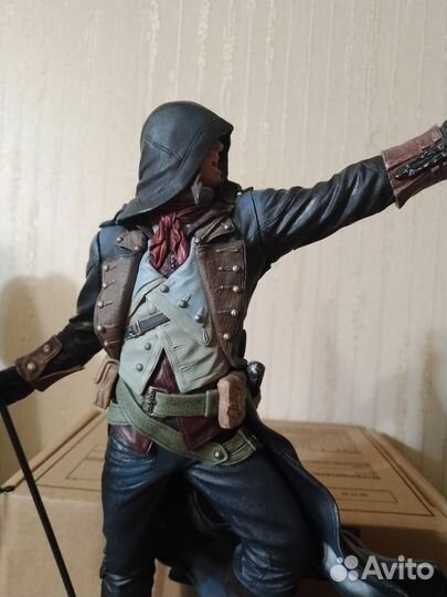 Фигурка assassin Arno