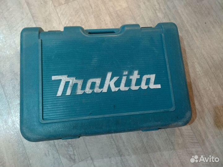 Перфоратор makita hr 5201c