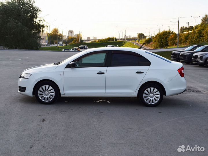 Skoda Rapid 1.6 МТ, 2015, 110 000 км