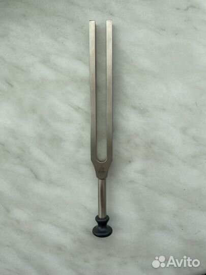 Камертон медицинский