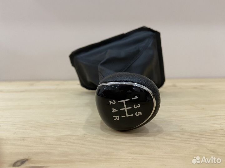 Ручка кпп с кожухом Ford Focus 3 2011-2015