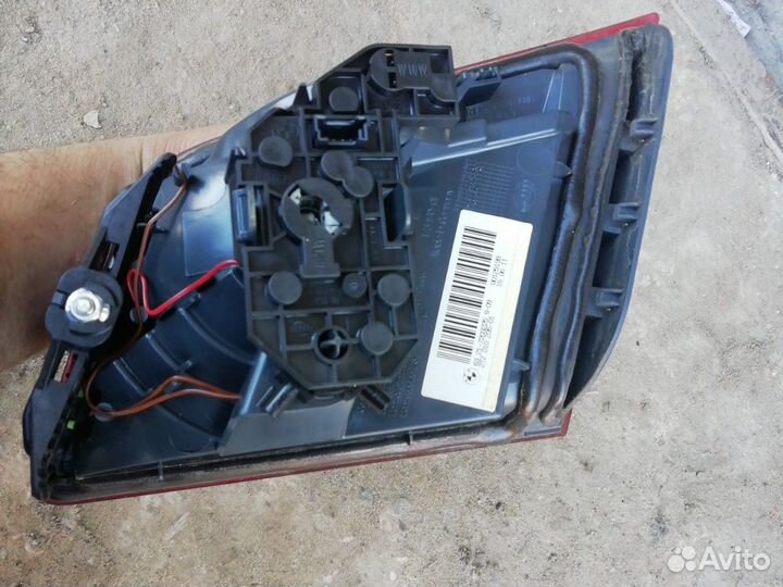 Фонарь в крышку багажника левый бмв ф10 BMW f10