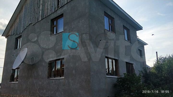 Дом 292 м² на участке 12 сот.