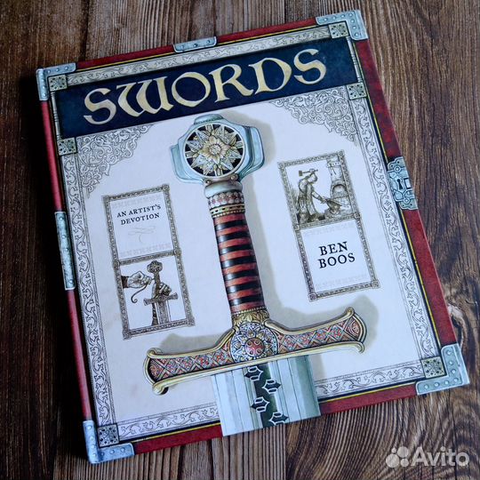 Swords Книга о холодном оружии на английском