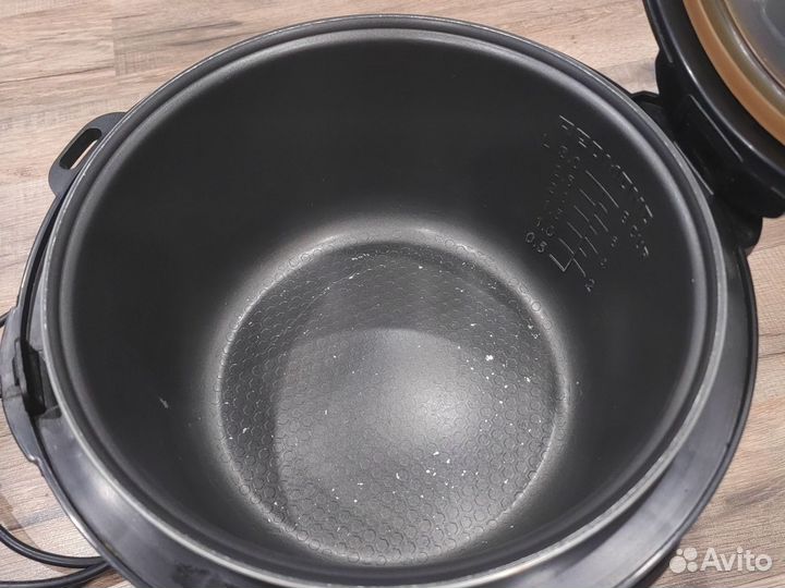 Мультиварка redmond