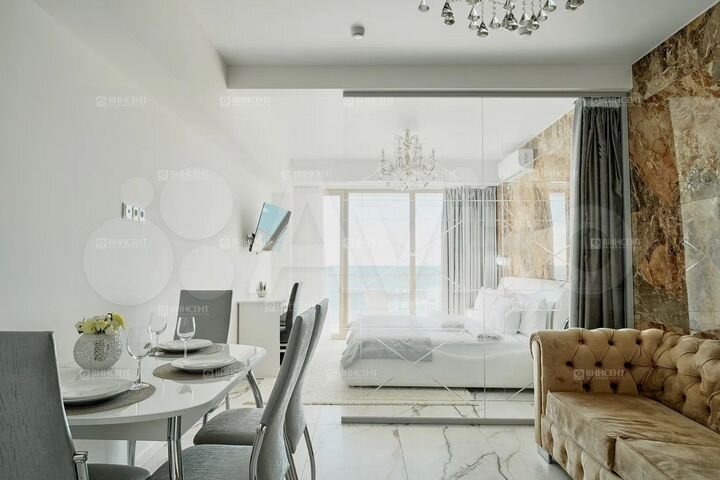 Апартаменты-студия, 38 м², 4/5 эт.